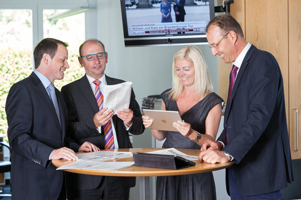 Mitarbeiter im Gespräch